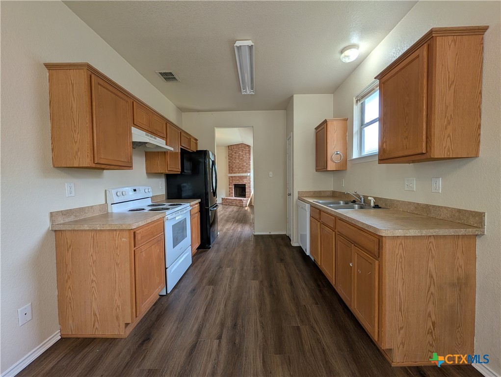 341 Placid Meadow Property Photo 7
