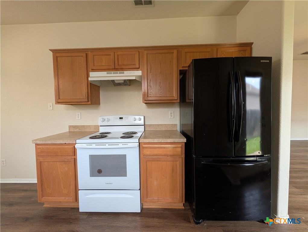 341 Placid Meadow Property Photo 8