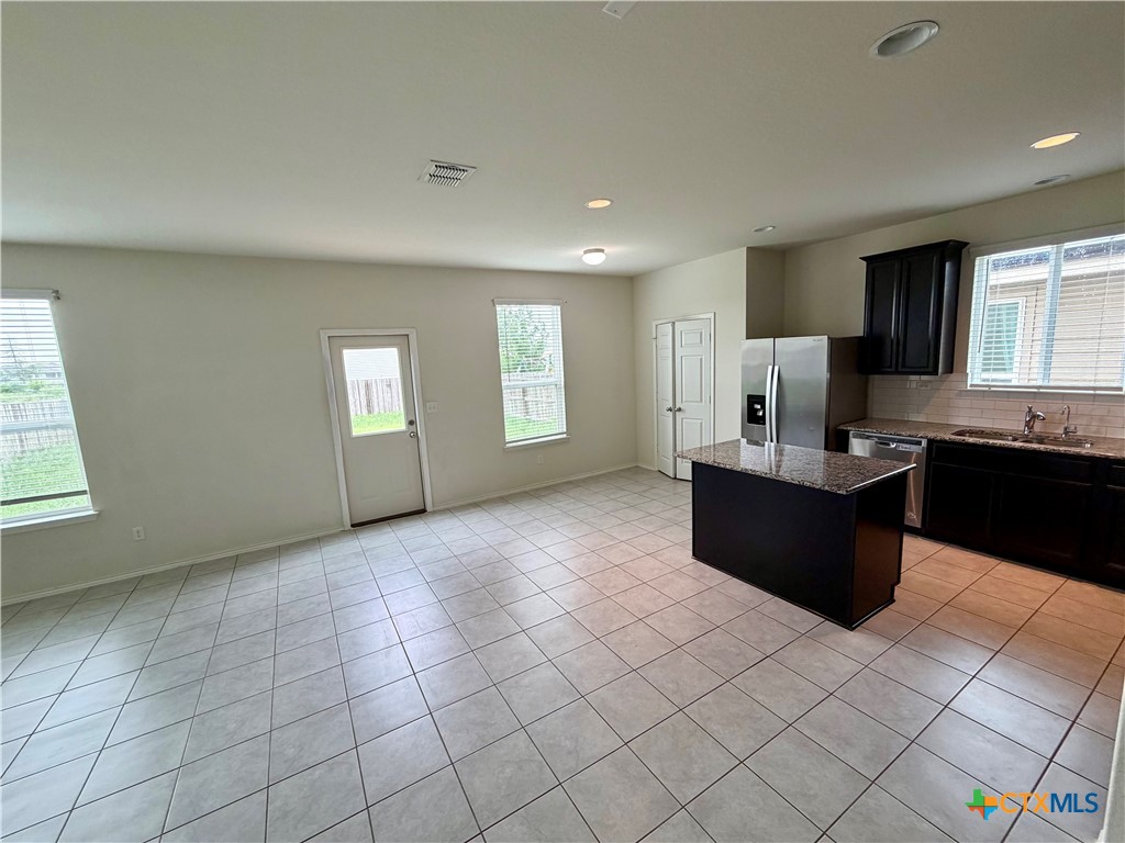 308 Autumn Rouge Property Photo 6