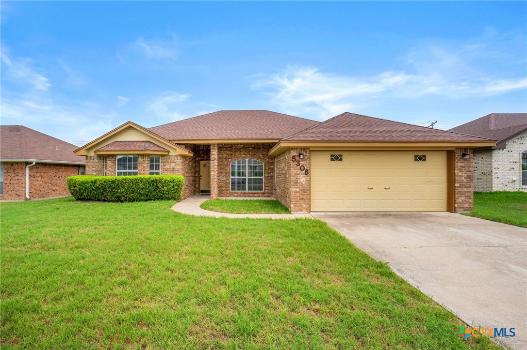 5306 Shawn Drive Property Photo 1