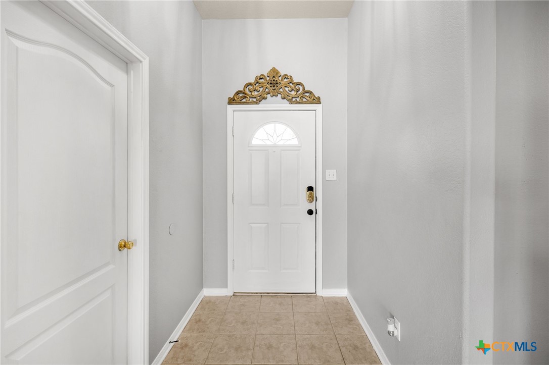 5306 Shawn Drive Property Photo 3