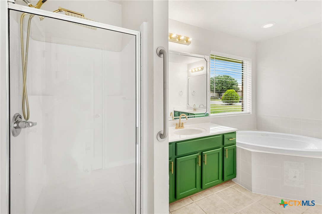 5306 Shawn Drive Property Photo 18