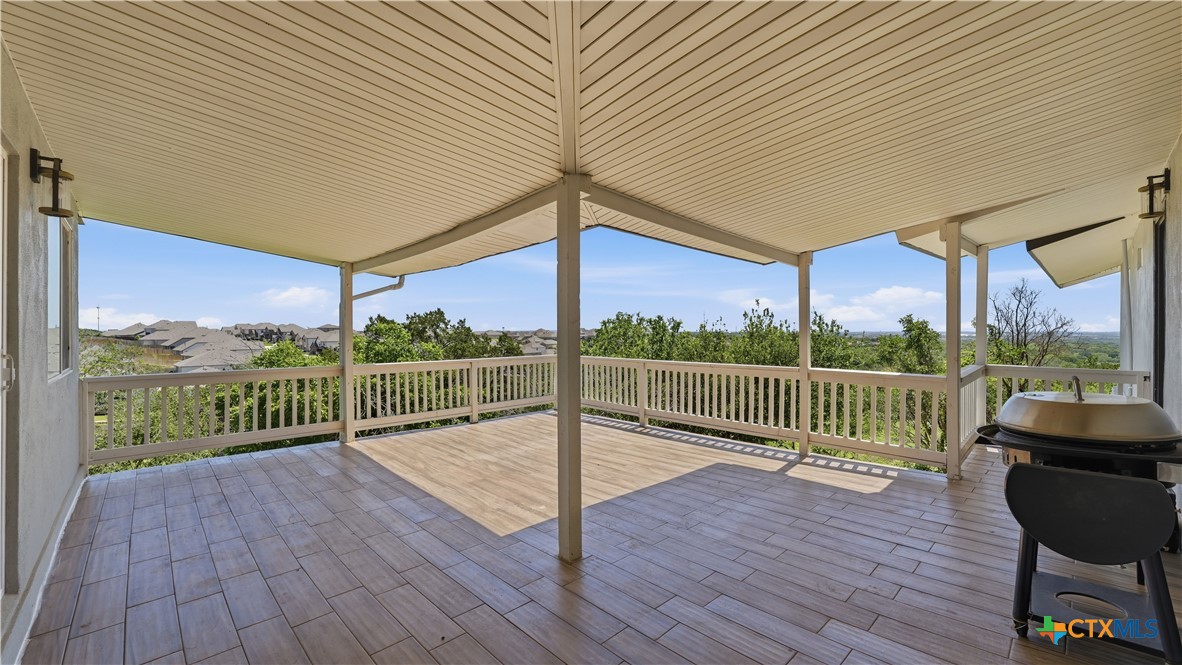 6715 E Queens Crown Street Property Photo 13
