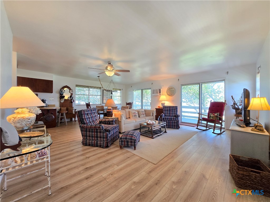 2182 W Bayshore Drive Property Photo 11