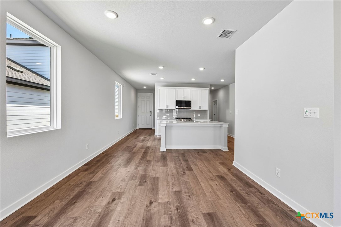11916 Ellena Cove Property Photo 10