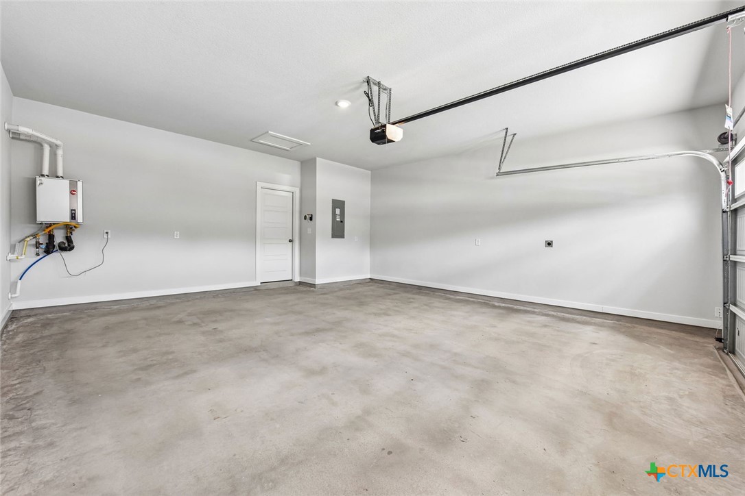 11916 Ellena Cove Property Photo 32