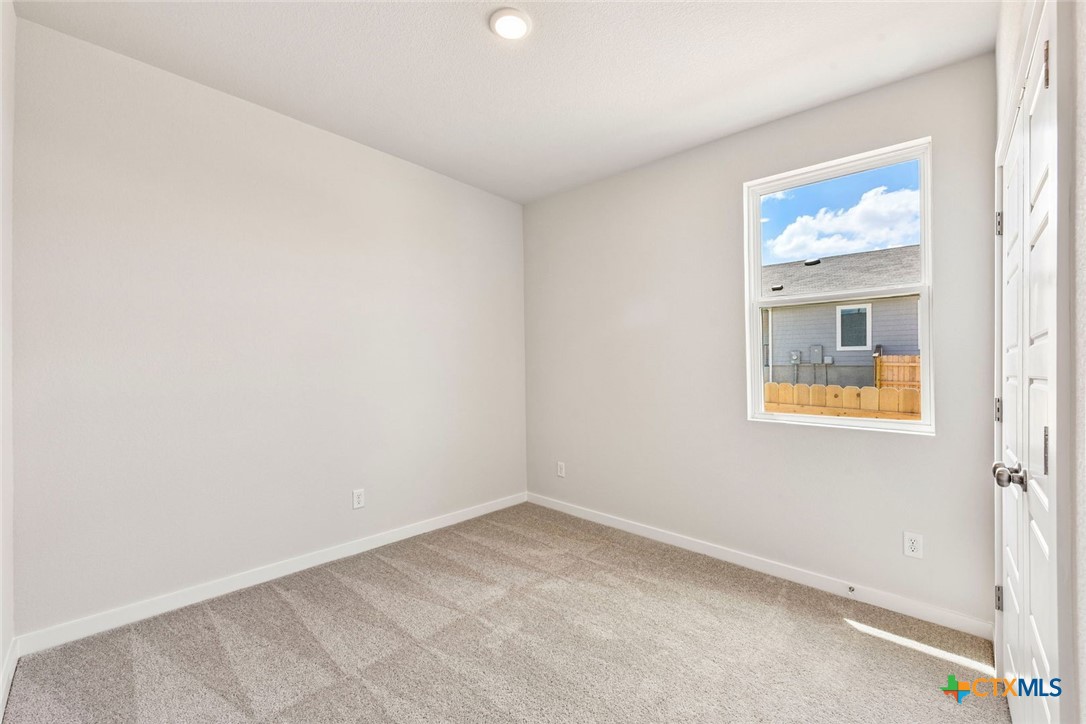12000 Ellena Cove Property Photo 18