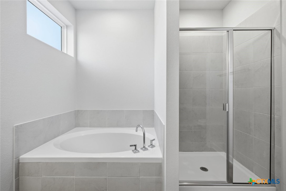 5428 Sanpietro Drive Property Photo 31