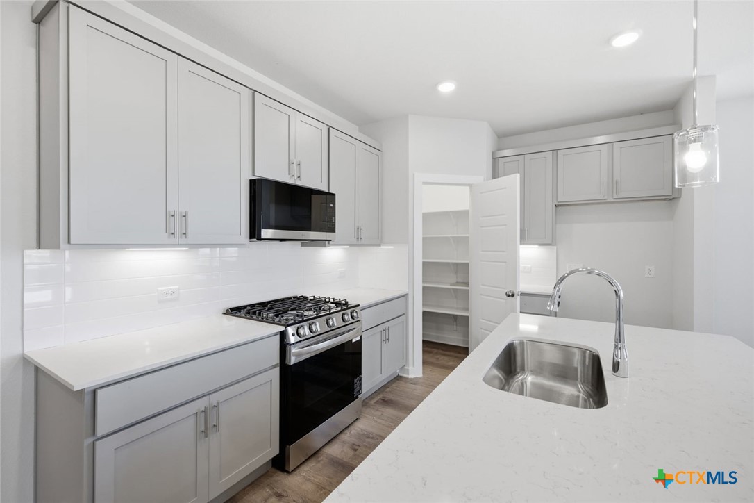 5428 Sanpietro Drive Property Photo 38