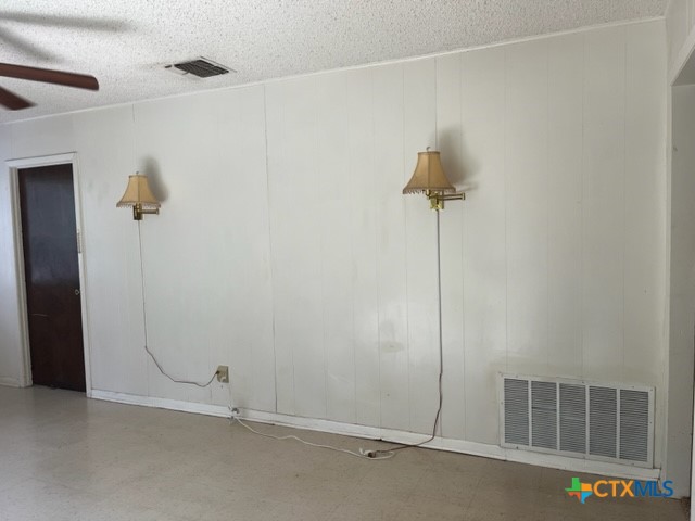 311 Cindy Drive Property Photo 9