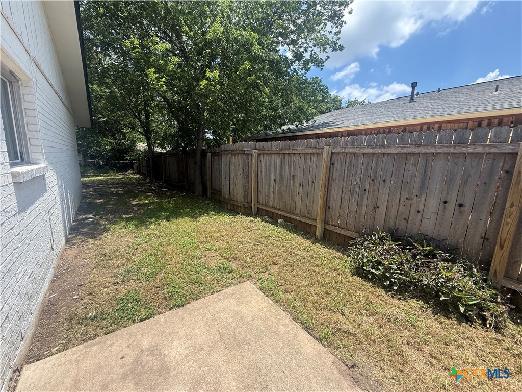 102 Cockerham Street B Property Photo 12