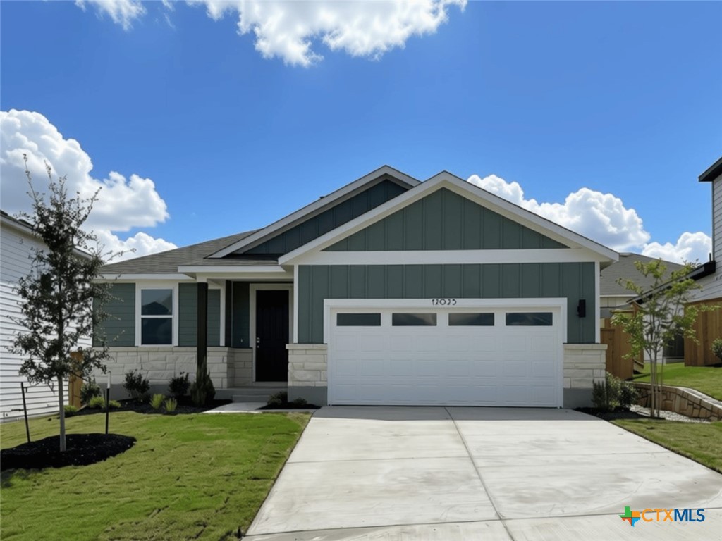 12025 Ellena Cove Property Photo 2