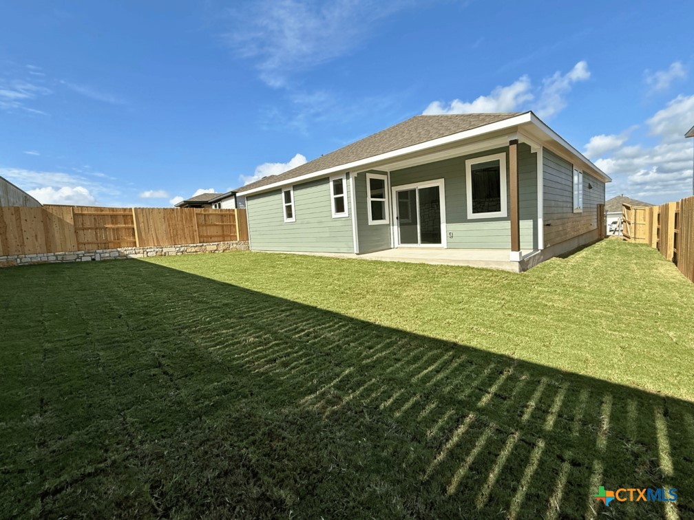 12025 Ellena Cove Property Photo 7