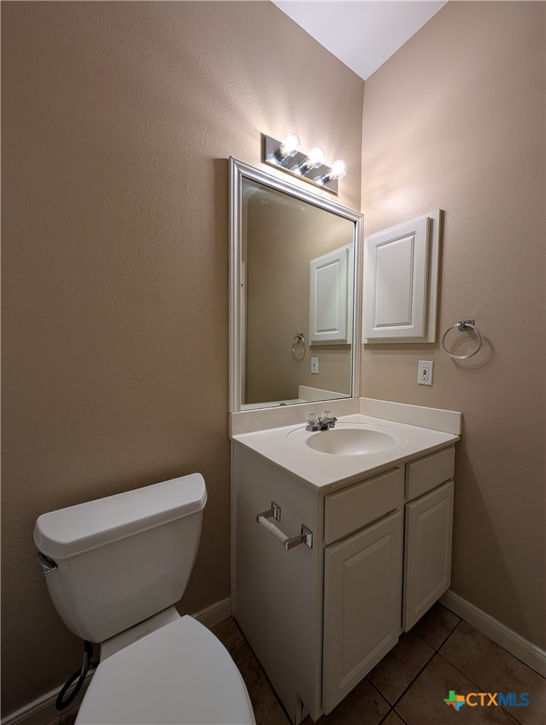 947 River Rock Property Photo 32