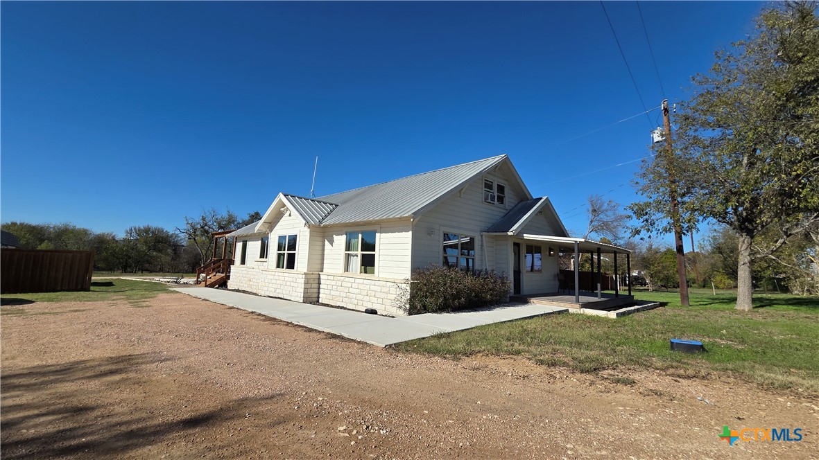 16580 Fm 2115 Property Photo 1