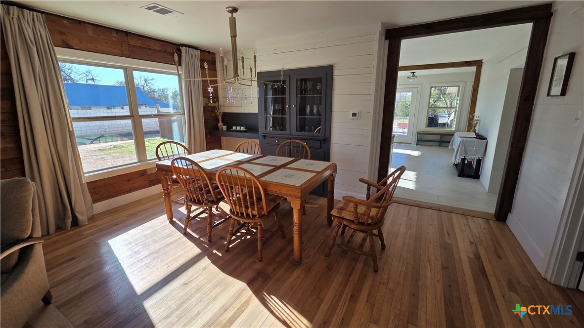 16580 Fm 2115 Property Photo 7