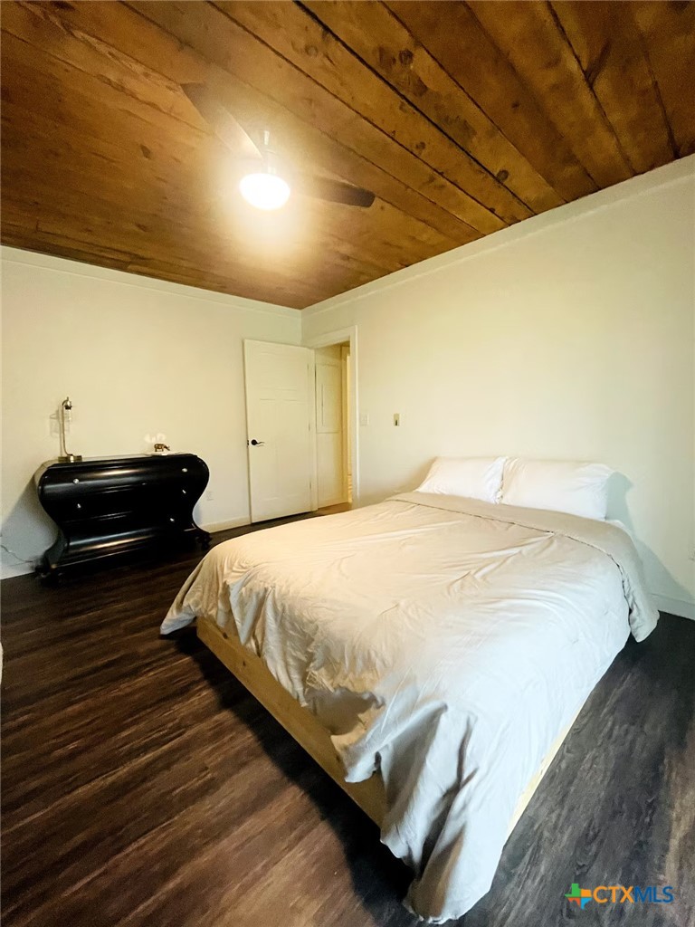 16580 Fm 2115 Property Photo 13