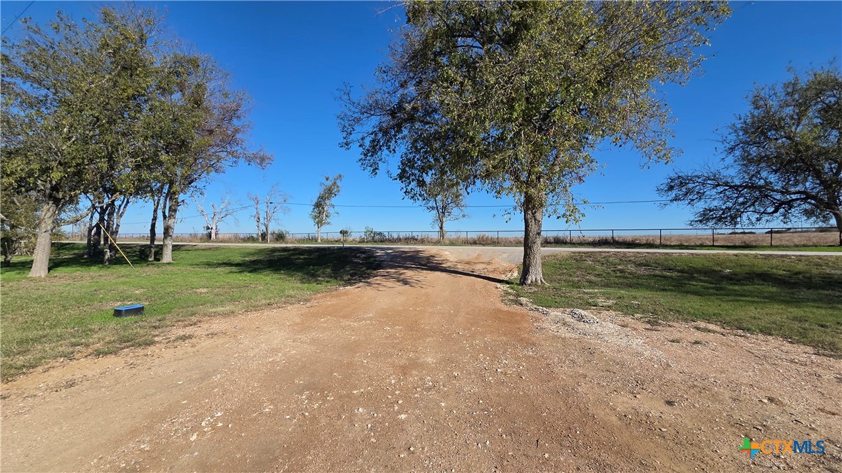 16580 Fm 2115 Property Photo 38