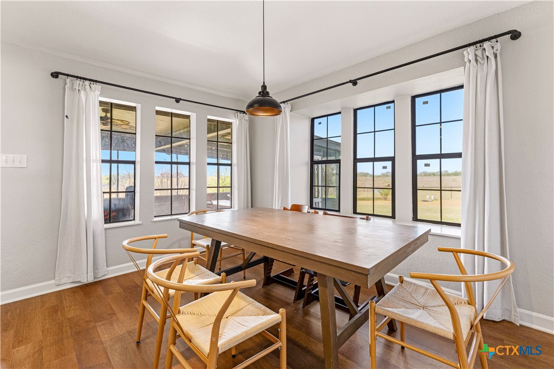 2566 Southwinds Drive Property Photo 13