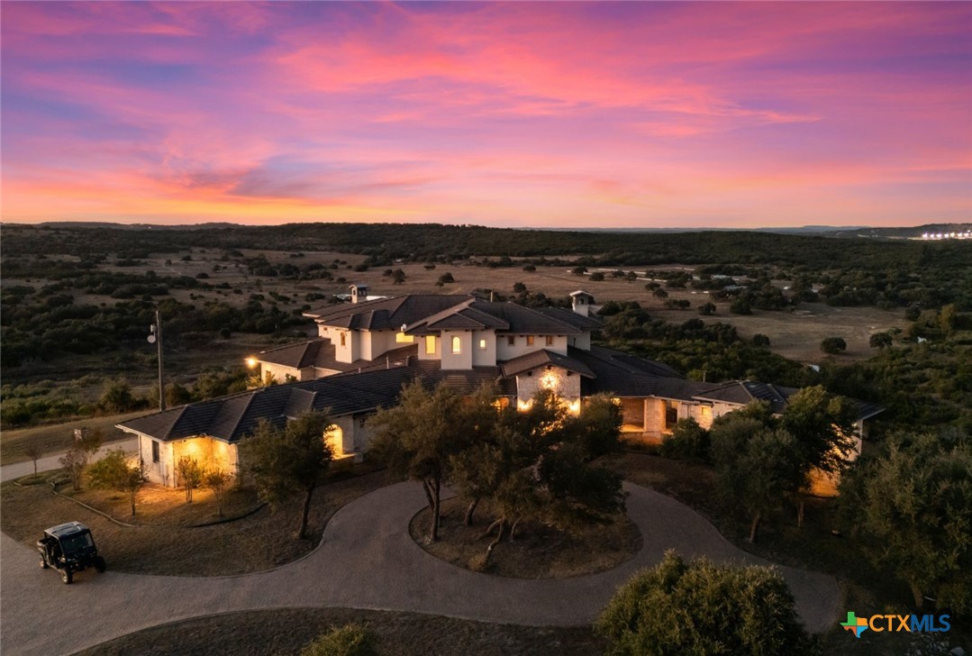 615581 Property Photo 3