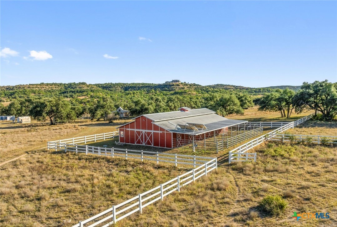 615581 Property Photo 10