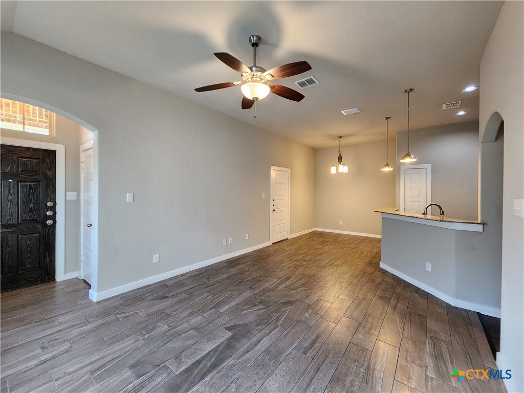 549 Creekside Forest Property Photo 4