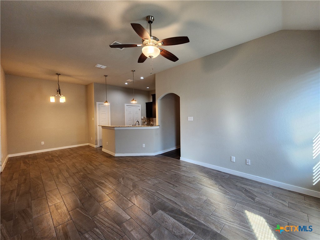 549 Creekside Forest Property Photo 8