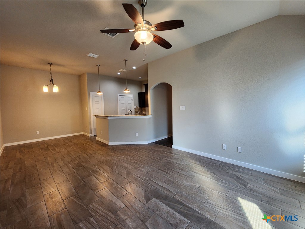 549 Creekside Forest Property Photo 9