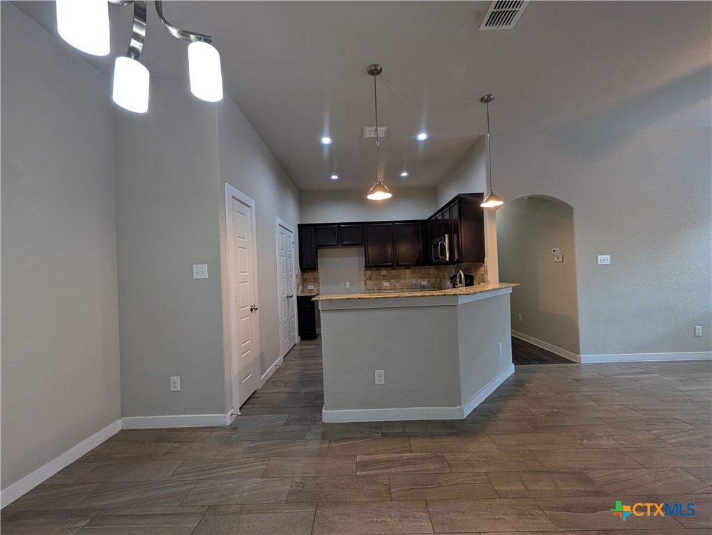 549 Creekside Forest Property Photo 10