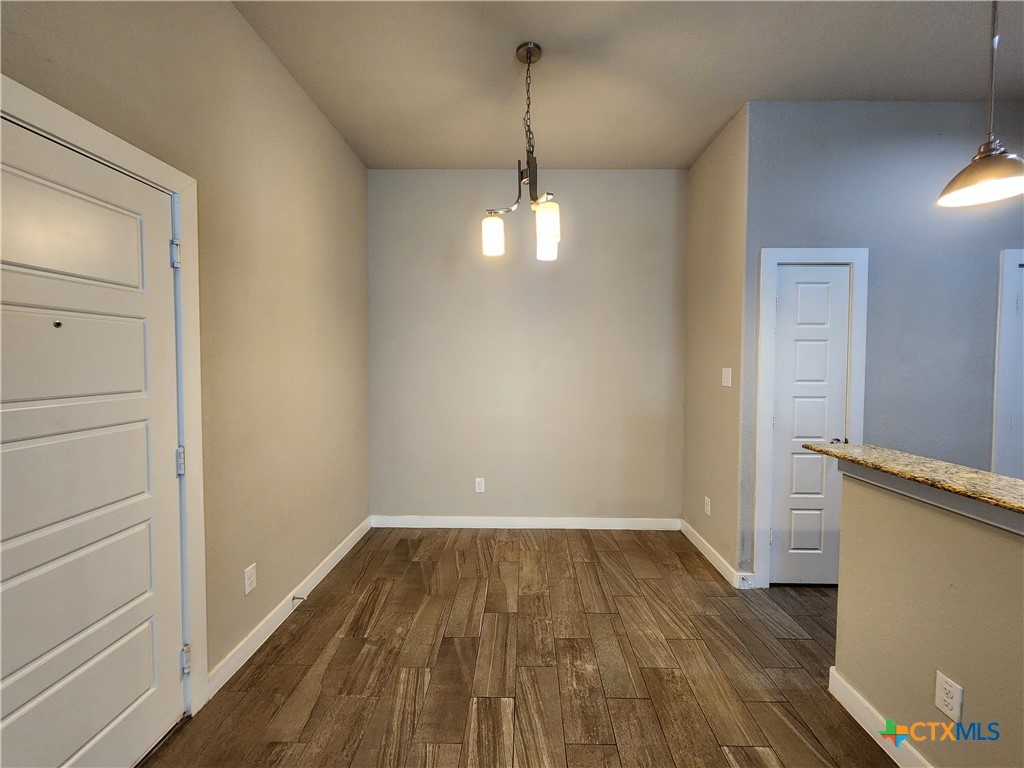 549 Creekside Forest Property Photo 11