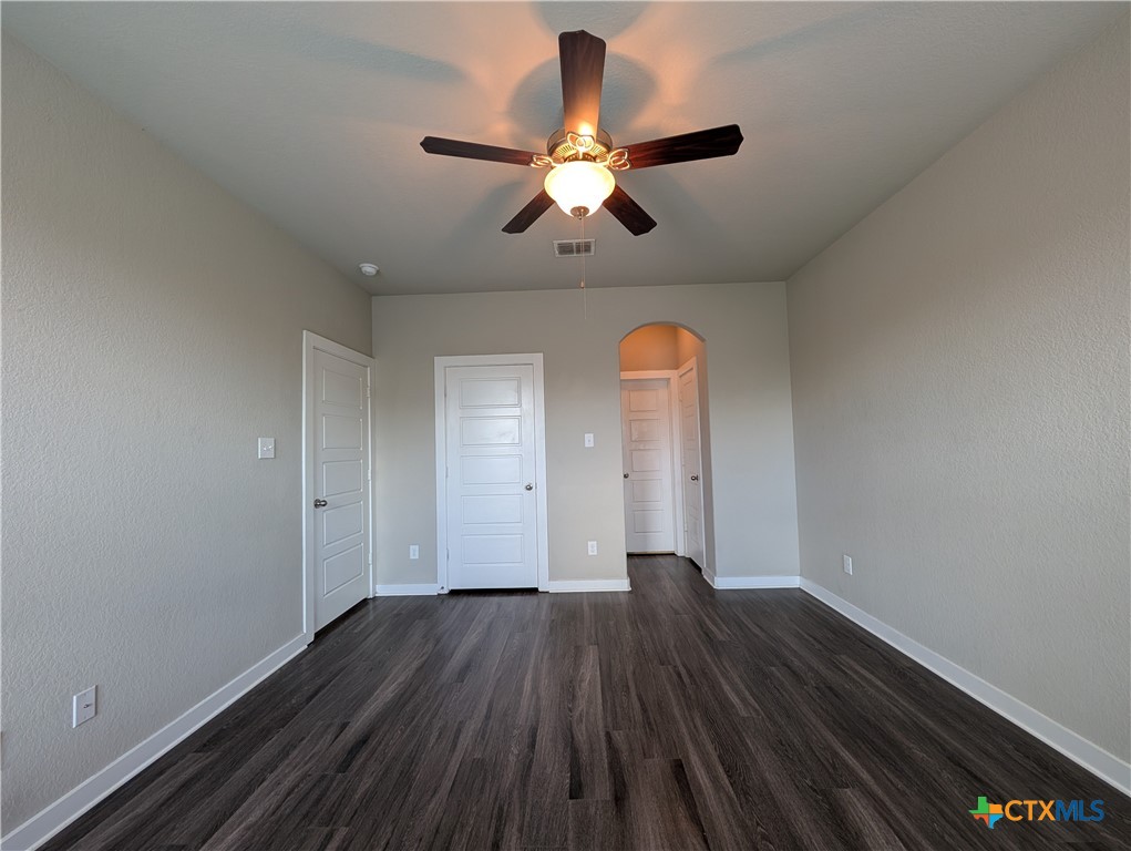 549 Creekside Forest Property Photo 18