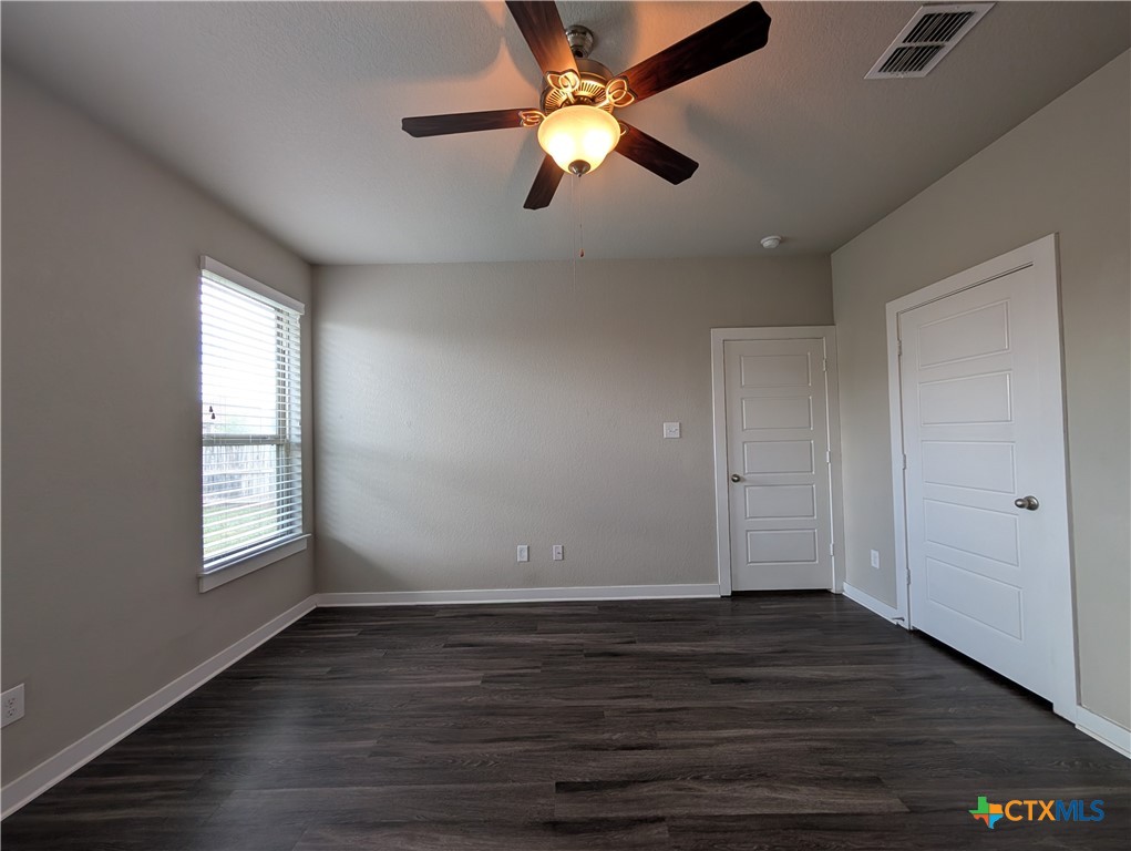 549 Creekside Forest Property Photo 19