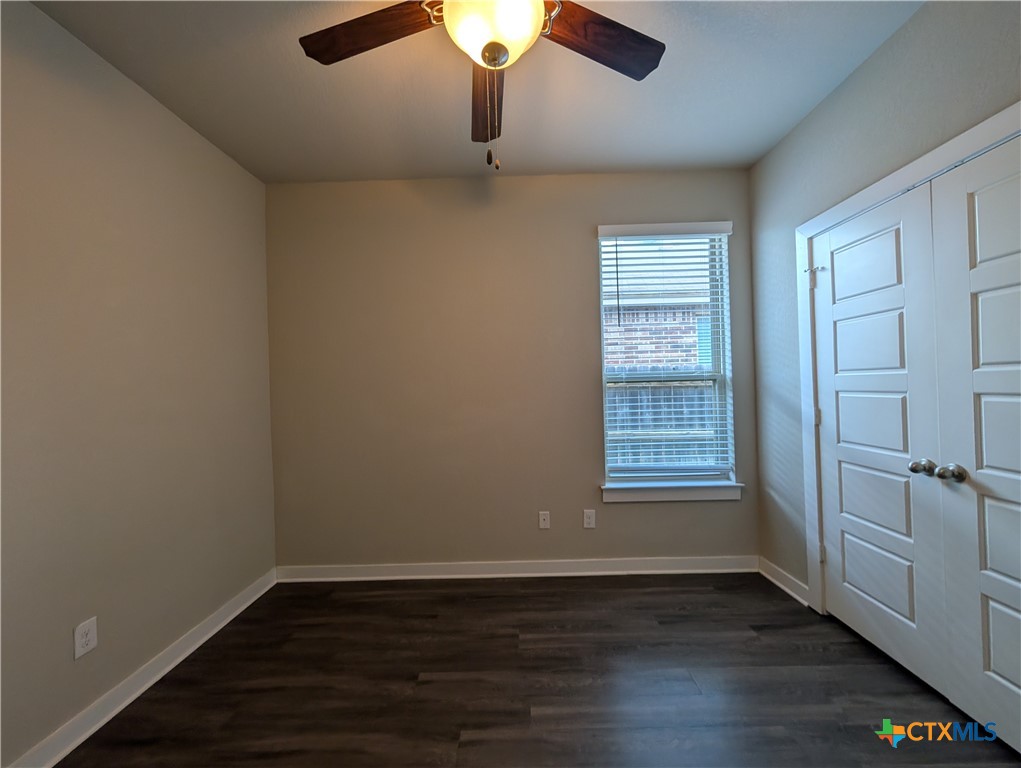 549 Creekside Forest Property Photo 23