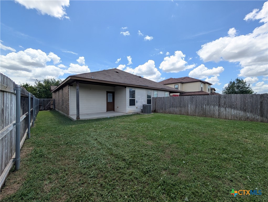 549 Creekside Forest Property Photo 32