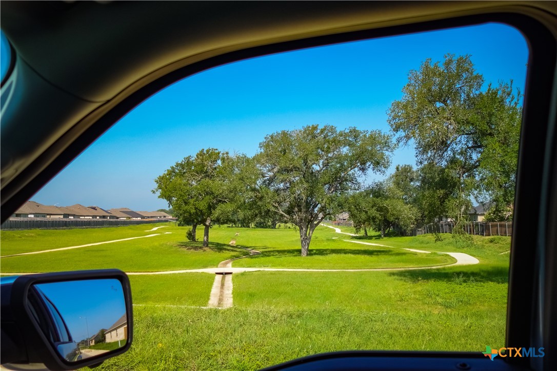348 Desert Willow Property Photo 28