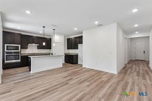 310 Romans Road Property Photo 5