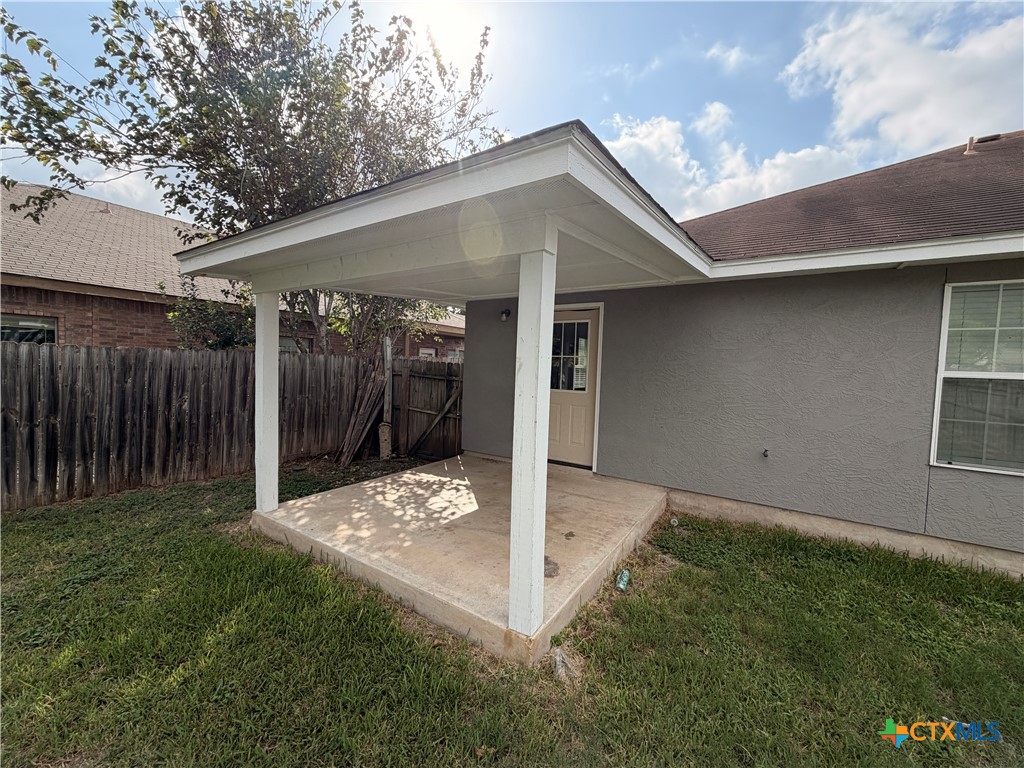 239 Rosalie Drive B Property Photo 19
