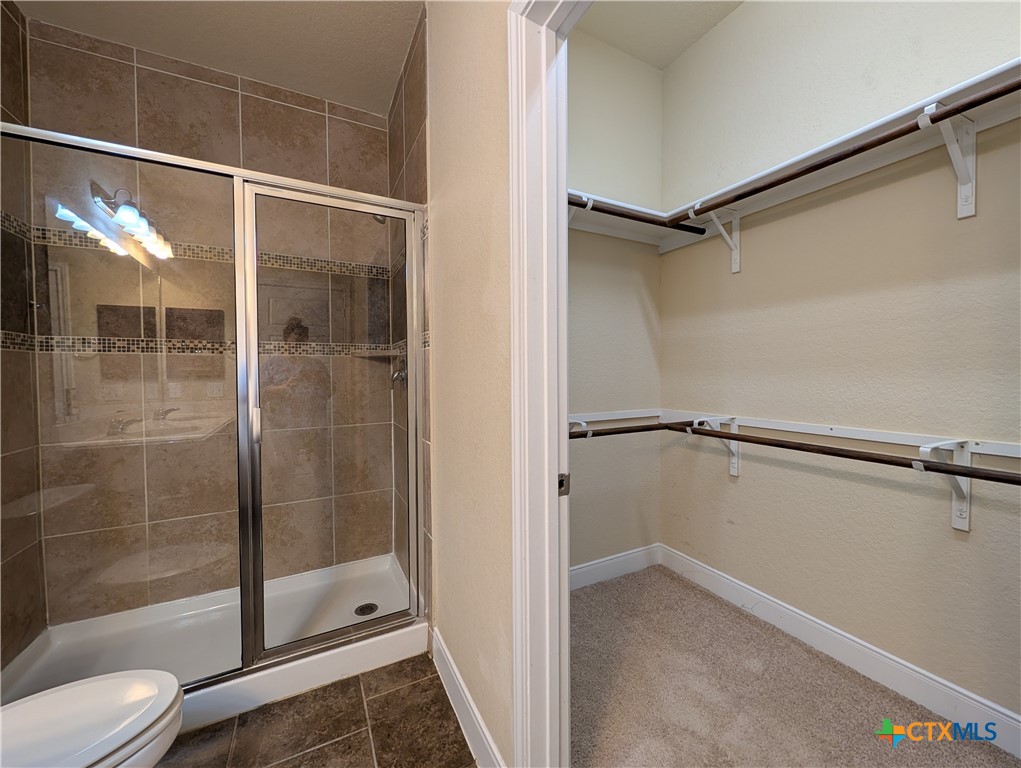 1243 Old Fm 306 Property Photo 17