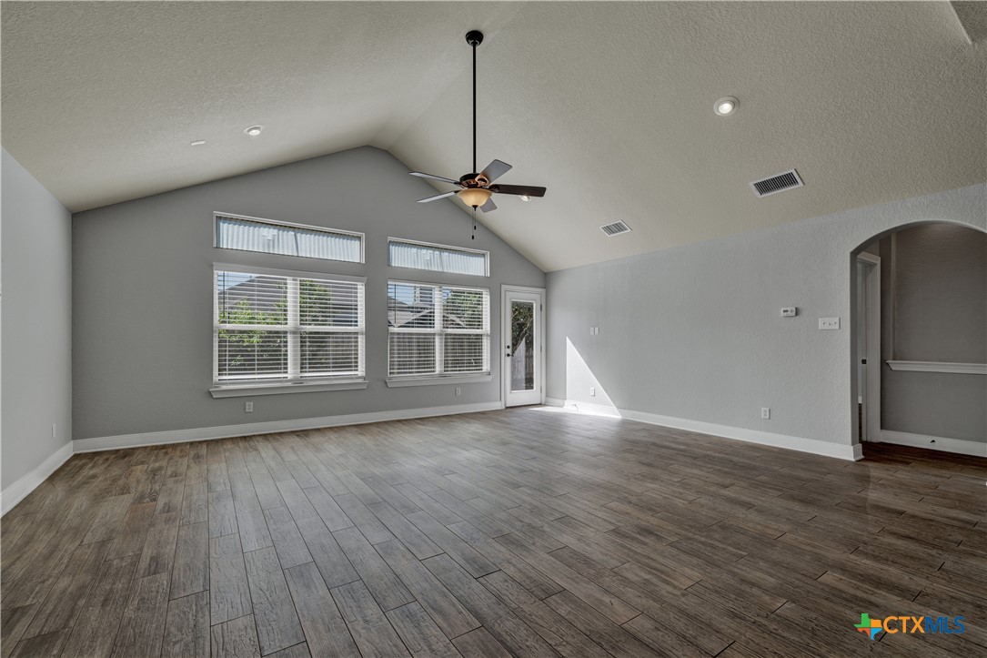 842 Madison Avenue Property Photo 20