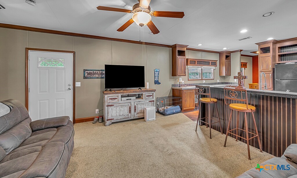 1176 Blue Cut Road Property Photo 4