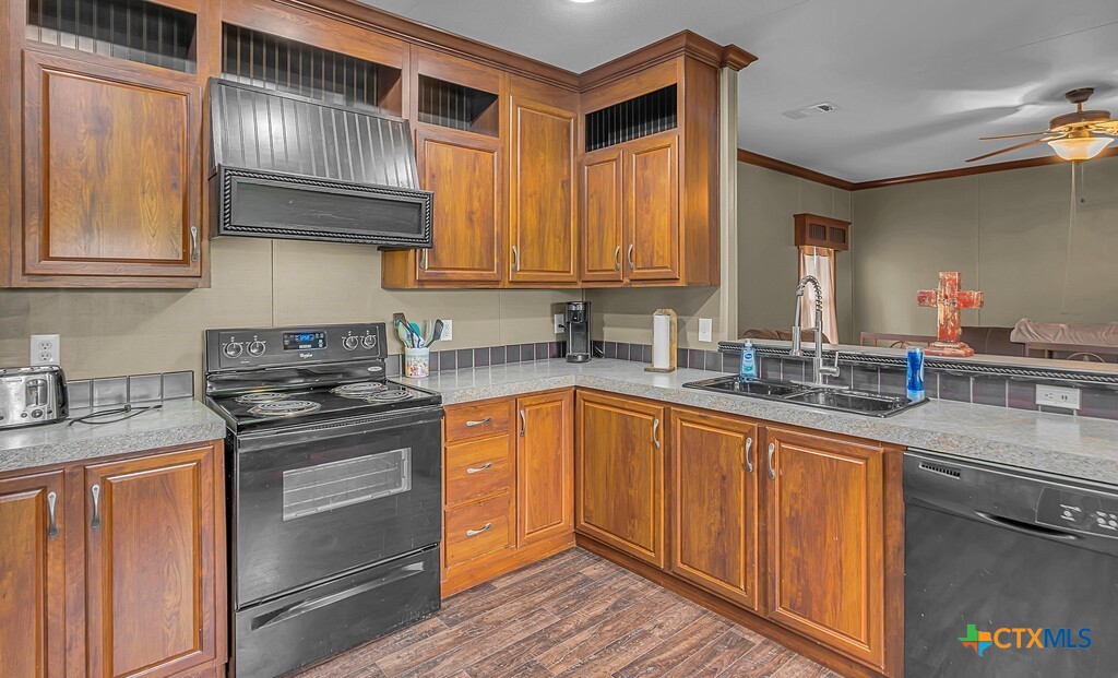 1176 Blue Cut Road Property Photo 8