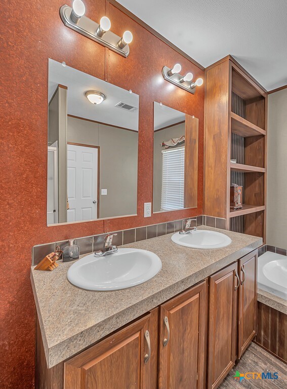 1176 Blue Cut Road Property Photo 16