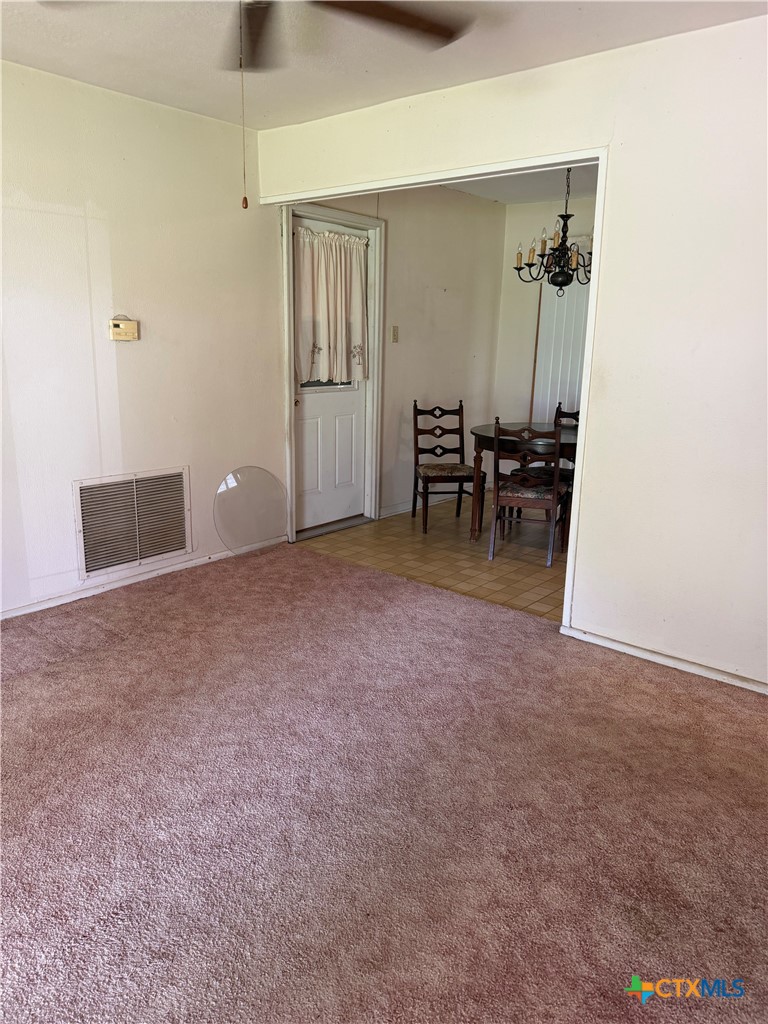 306 Avalon Avenue Property Photo 2