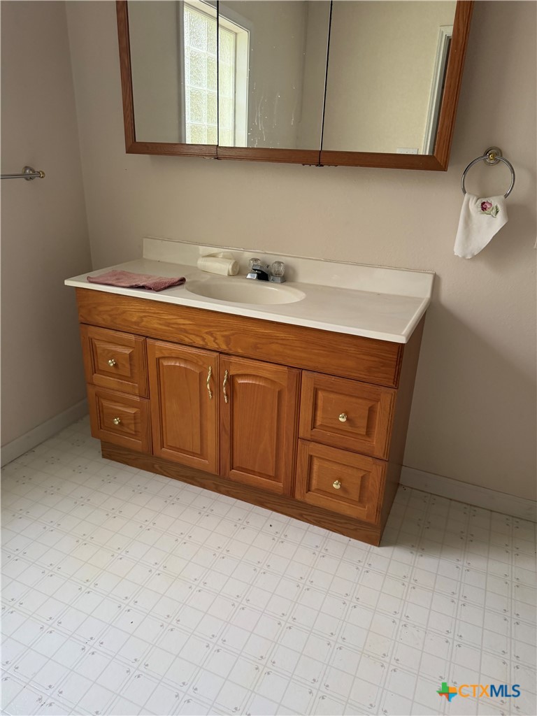 306 Avalon Avenue Property Photo 7