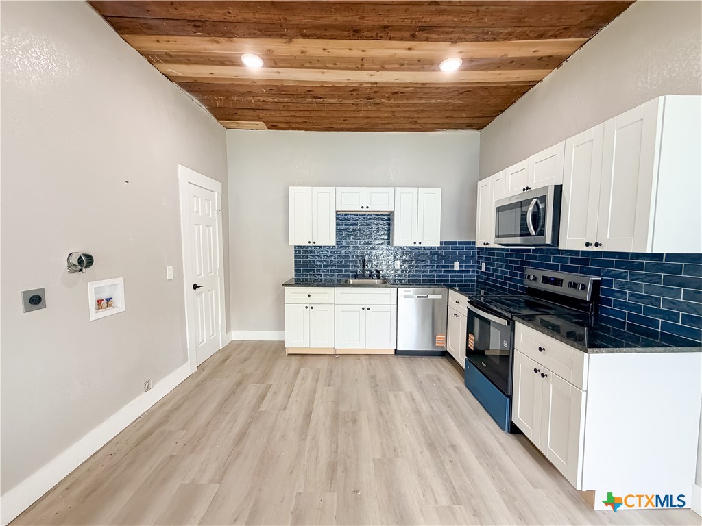 420 S 27th- B Street Property Photo 6