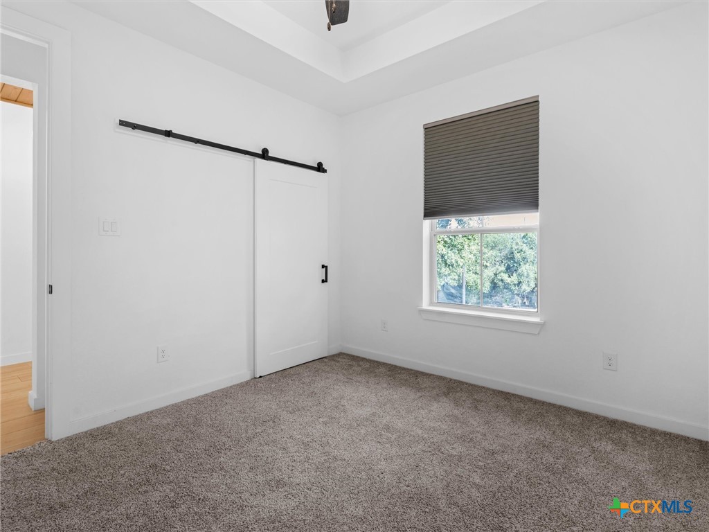 1463 Bonnyview Drive Property Photo 20