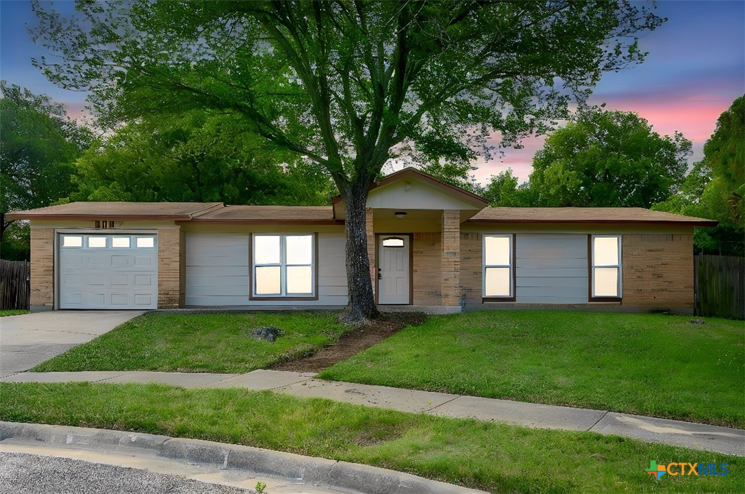 906 Pilar Spur Property Photo 1