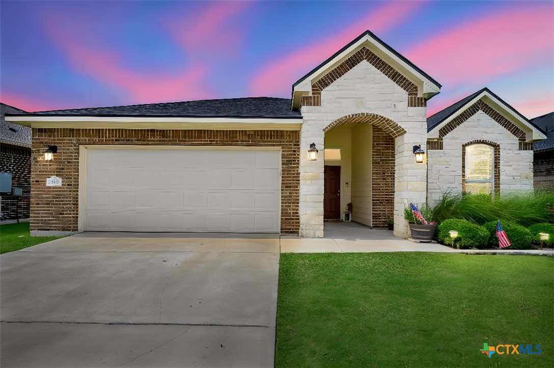 6148 Wheaton Loop Property Photo 1