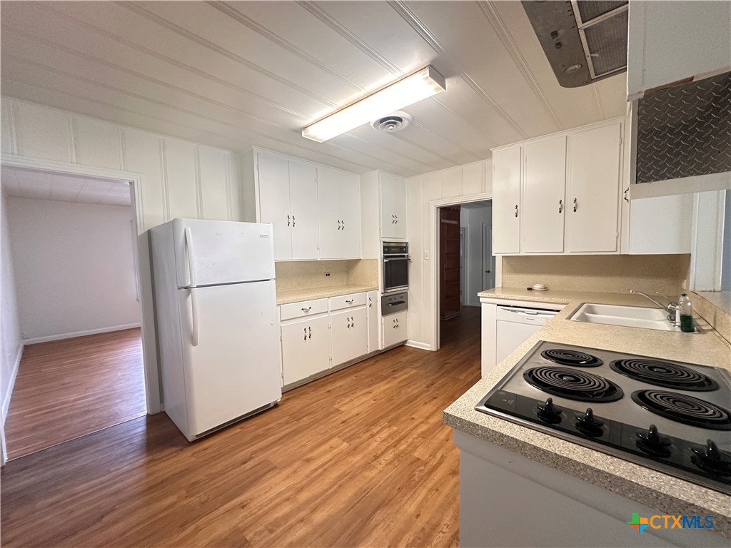 726 W San Antonio Street Property Photo 10