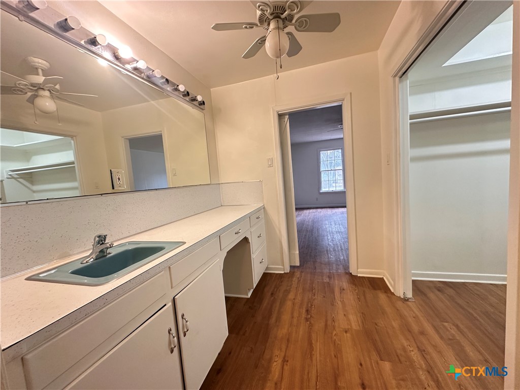726 W San Antonio Street Property Photo 18